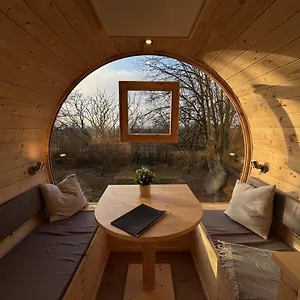 Ferienhaus übernachten Im Weinfass, Volkach